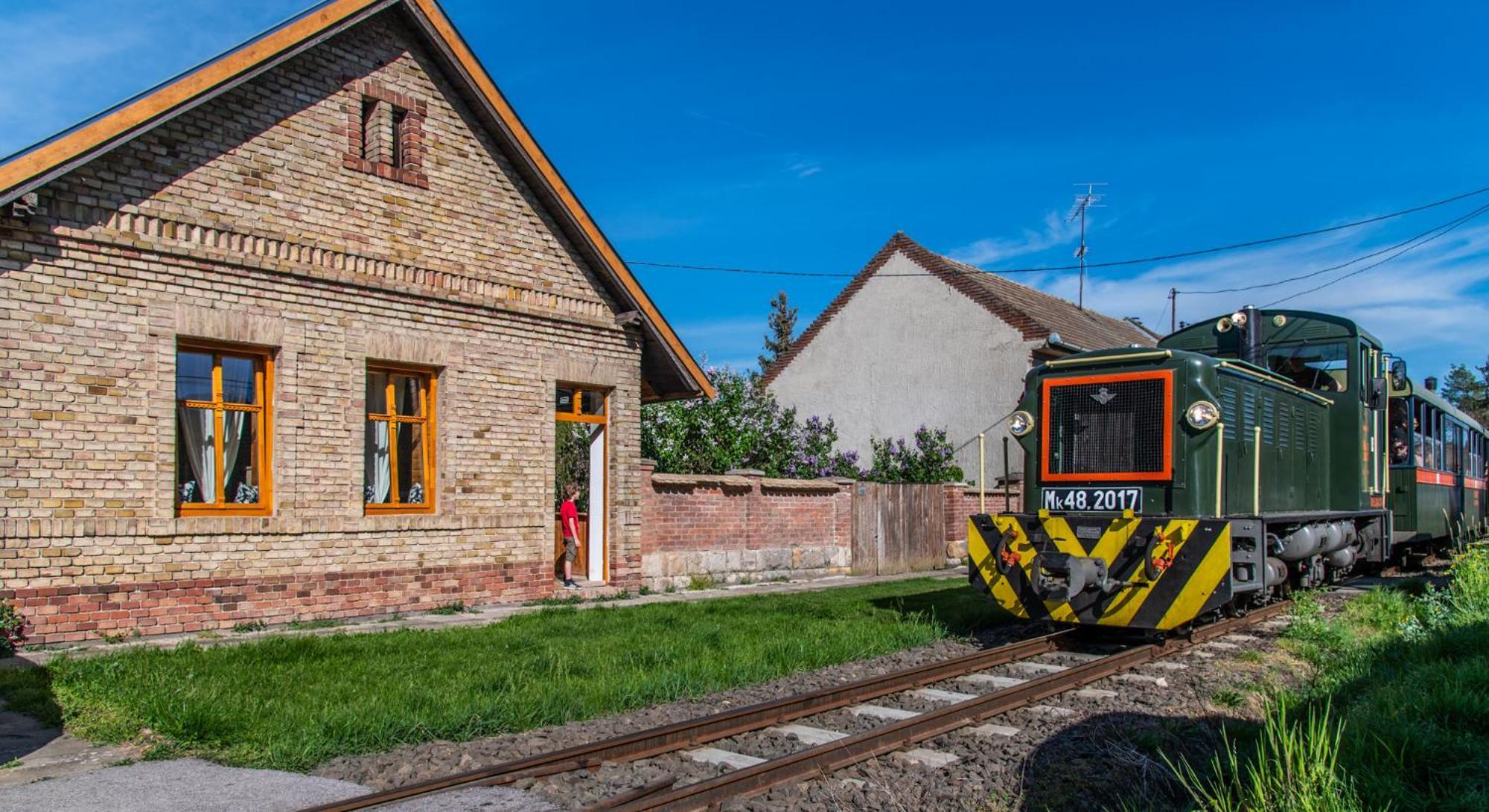 Minifaktura Loft Apartman & Reggelizo Es Etelbar Szokolya Luaran gambar